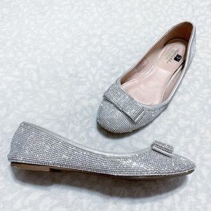Capelli of New York Silver Flats with Bow